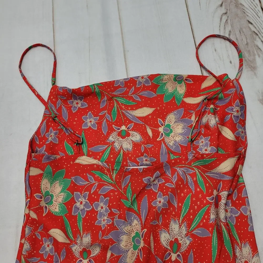 RESA Red Floral Maxi Dress - Picture 7 of 7